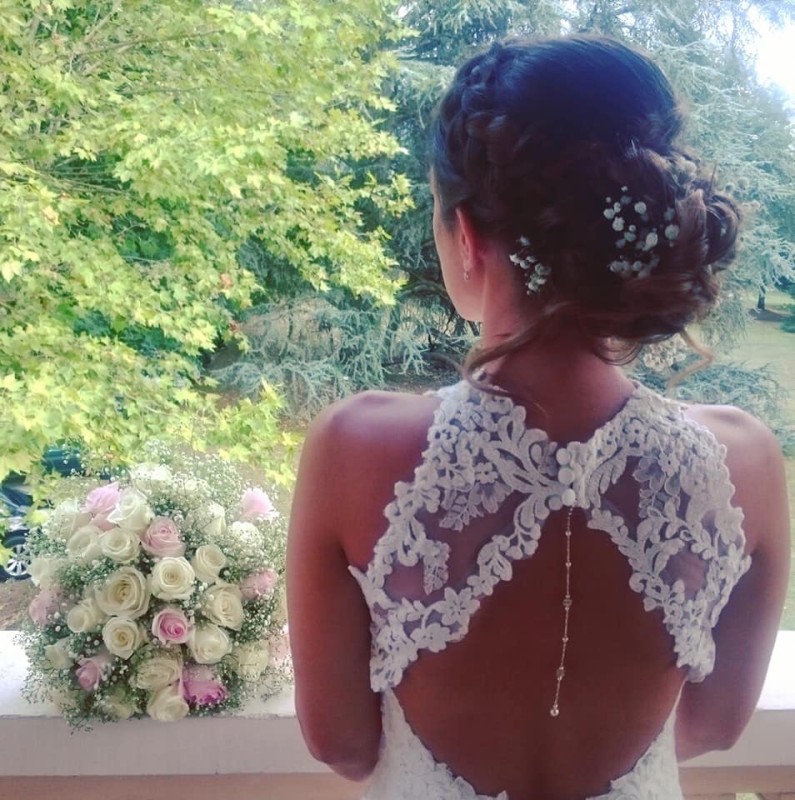 Coiffure maquillage mariée à domicile à Lyon en Rhône : Quand Planifier Votre Essai Maquillage pour Votre Mariage ?