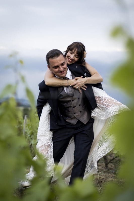 Coiffeuse mariée pour mon mariage au Château des Broyers en Rhône Alpes. Quand se laver les cheveux pour son mariage ? Les conseils de Jessica, experte en mise en beauté sur mesure

