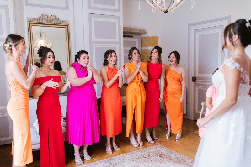 Recherche service maquillage mariage : maquilleuse experte à domicile proposant une prestation haut de gamme et luxe pour une mariée sublime.au Domaine des Saints Pères proche Annecy.