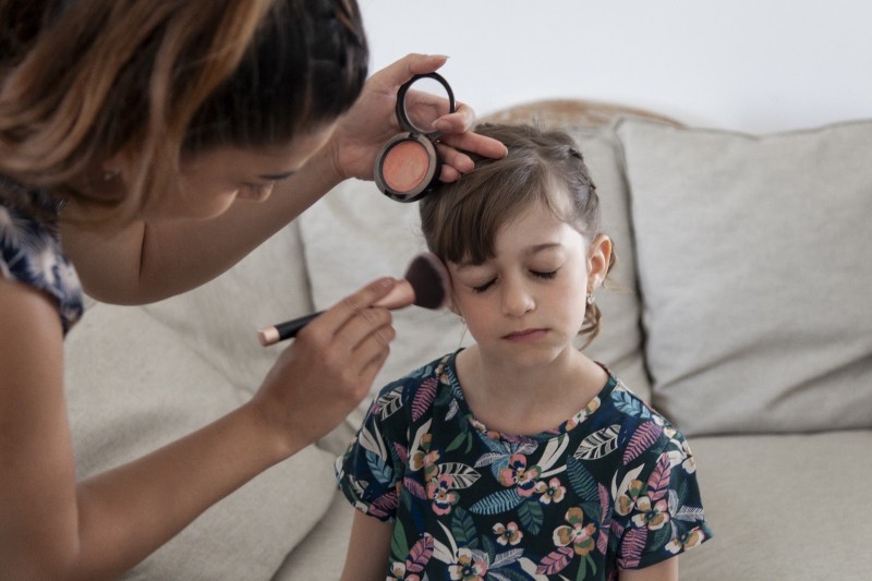 Coiffeuse mariage à domicile pour mon mariage  au Domaine de l’écart à Génerald en Bourgogne