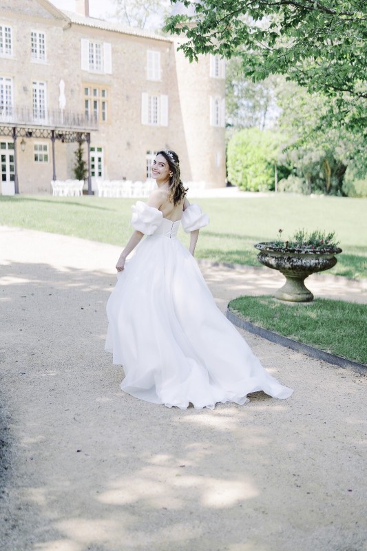 Jessica coiffeuse maquilleuse mariée à domicile à lyon : Doit-on commencer par la coiffure ou le maquillage ?