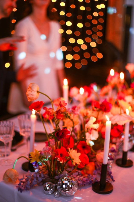 Trouve une maquilleuse professionnelle pour mon maquillage travaillé lors de mon mariage  au Domaine de la Ruisseliere proche de Villefranche sur Saône dans le 69