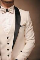 Costume de marié pour un mariage naturel et authentique en Rhône Alpes